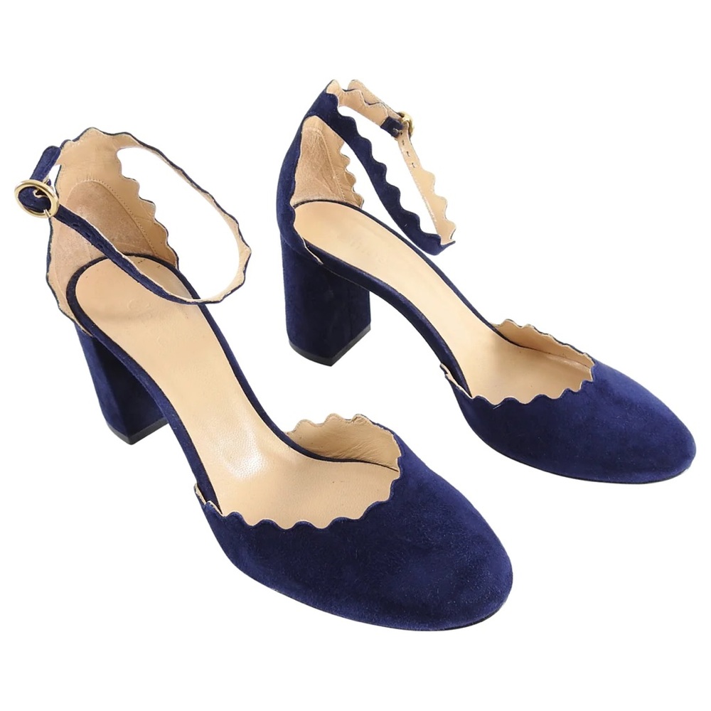 Chloé | Women's Navy Lauren Scalloped Suede D'orsay Block Heel Pumps - Picture 5 of 9